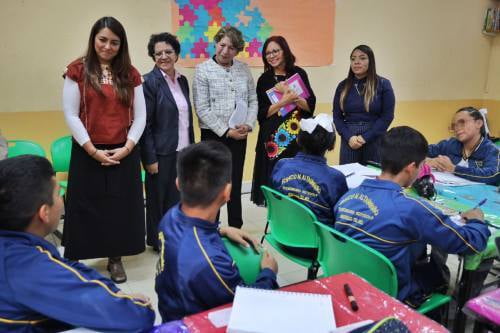 Presenta Gobernadora Delfina Gómez Proyecto de Renovación Tecnológica de Teleplanteles